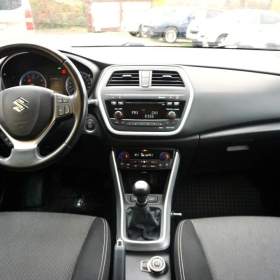 Foto inzerátu Suzuki SX4 S-Cross ELEGANCE 4X4 1,6 VVT ALLGRIP 8