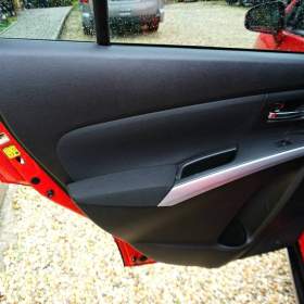 Foto inzerátu Suzuki SX4 S-Cross ELEGANCE 4X4 1,6 VVT ALLGRIP 8