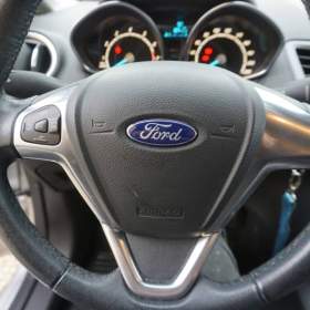 Foto inzerátu Ford Fiesta 1,3 1, MAJITELKA