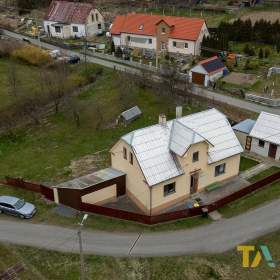 Prodej, Rodinný dům, 161 m2 / 19926215