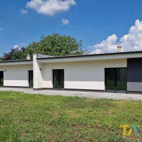 Prodej, Rodinný dům, 104 m2 / 19939911