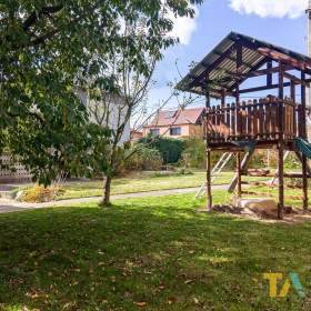 Foto inzerátu Prodej, Rodinný dům, 220 m2