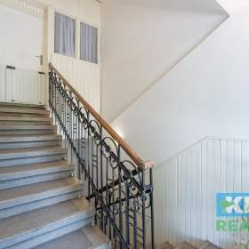 Foto inzerátu Prodej, prvorepubliková vila s pozemkem 2 600 m², Ostrava, ul. Muglinovská