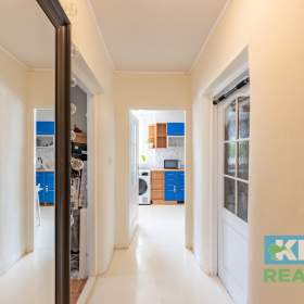 Foto inzerátu Prodej, prvorepubliková vila s pozemkem 2 600 m², Ostrava, ul. Muglinovská