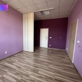 Foto inzerátu Pronájem komerčních prostor, 61,5m², Třinec- Staré Město