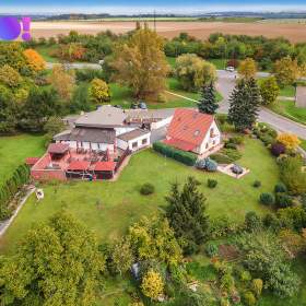 Foto inzerátu Prodej rodinného domu 3+1 a restaurace, ulice Na Výsluní, Chrudim