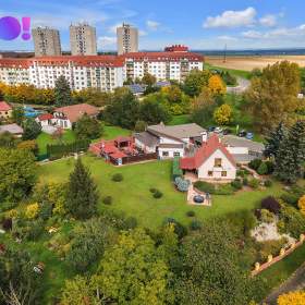 Foto inzerátu Prodej rodinného domu 3+1 a restaurace, ulice Na Výsluní, Chrudim