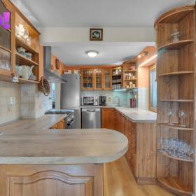 Foto inzerátu Prodej rodinného domu 3+1 a restaurace, ulice Na Výsluní, Chrudim