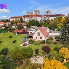 Foto inzerátu Prodej rodinného domu 3+1 a restaurace, ulice Na Výsluní, Chrudim