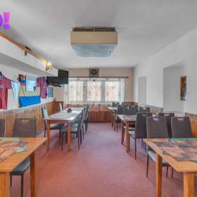 Foto inzerátu Prodej restaurace a rodinného domu 3+1, ulice Na Výsluní, Chrudim