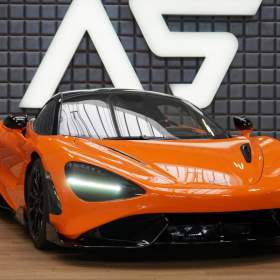 McLaren 765LT Clubsport B&W Senna Seat LIFT / 18906298