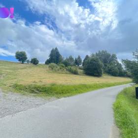 Foto inzerátu Prodej stavebního pozemku 1 777 m², Hrčava