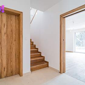 Foto inzerátu Prodej řadového rodinného domu, 4+KK, Čeladná