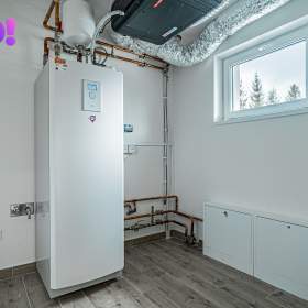 Foto inzerátu Prodej řadového rodinného domu, 4+KK, Čeladná