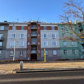 Prodej prostorného bytu 2+1, Divišova, Olomouc / 19349894