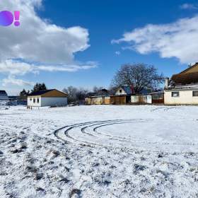 Foto inzerátu Prodej stavebního pozemku, 722 m², Láz, okres Třebíč