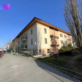 Prodej, komerční prostor 78 m², s parkovacím stáním, Třeboň / 19419464