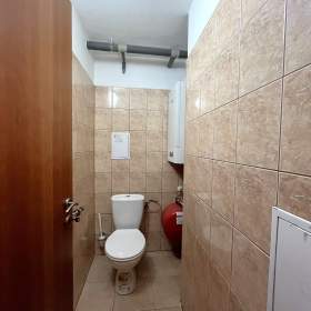 Foto inzerátu Prodej, komerční prostor 78 m², s parkovacím stáním, Třeboň