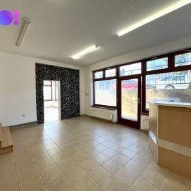 Foto inzerátu Prodej, komerční prostor 78 m², s parkovacím stáním, Třeboň