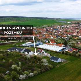 Prodej stavebního pozemku 600 m², Hluk / 19426569