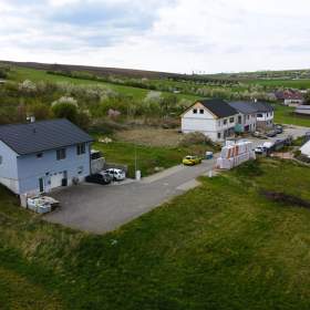 Foto inzerátu Prodej stavebního pozemku 600 m², Hluk