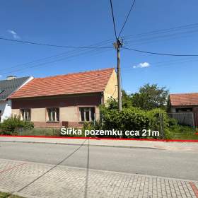 Prodej rodinného domu s pozemky 2 149 m2, Velešovice / 19433258