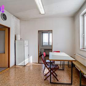 Foto inzerátu Prodej stolárny, 25 542 m², Prosenice