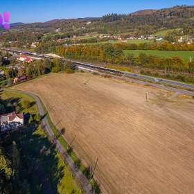 Foto inzerátu Prodej komerčního pozemku 4380 m², Návsí