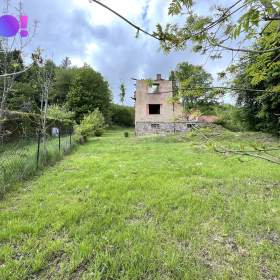 Foto inzerátu Prodej stavebního pozemku s rodinným domem, Jimramov