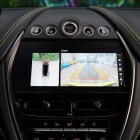 Foto inzerátu Aston Martin DBX AMR23 PACK*TAŽNÉ*NEZ.TOP*CARBO