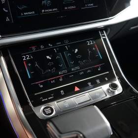 Foto inzerátu Audi Q7 50 TDI*S-LINE*TAŽNÉ*OLED*NEZ.T