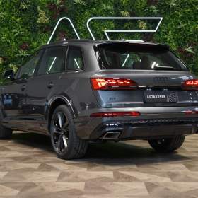 Foto inzerátu Audi Q7 50 TDI*S-LINE*TAŽNÉ*OLED*NEZ.T