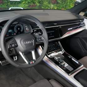 Foto inzerátu Audi Q7 50 TDI*S-LINE*TAŽNÉ*OLED*NEZ.T