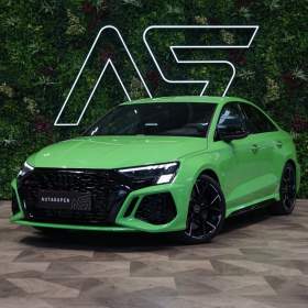 Audi RS 3 LIMO*B&O*MATRIX*280 KM/H*5L- ZÁ / 19458486