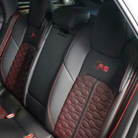 Foto inzerátu Audi RS 6 463kW*LASER*NEZ.TOP*PANO*B&O