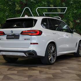 Foto inzerátu BMW X5 M50i*390kW*H/K*TAŽNÉ*ZÁRUKA*CZ