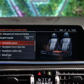 Foto inzerátu BMW X6 M50d xDRIVE*LASER*HARMAN*MASÁŽ