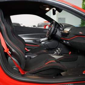 Foto inzerátu Ferrari 488 PISTA*LIFT*CARBON*NAVI*ZÁRUKA