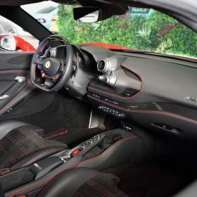 Foto inzerátu Ferrari F8 TRIBUTO*LIFT*CARBON*DAYTONA