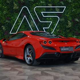 Foto inzerátu Ferrari F8 TRIBUTO*LIFT*CARBON*DAYTONA