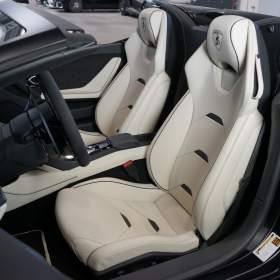 Foto inzerátu Lamborghini Huracán EVO SPYDER AWD*LIFT*ZÁRUKA