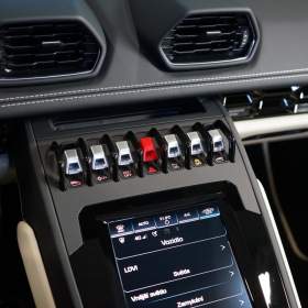 Foto inzerátu Lamborghini Huracán EVO SPYDER AWD*LIFT*ZÁRUKA