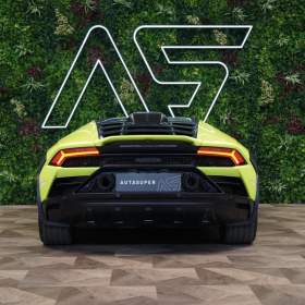 Foto inzerátu Lamborghini Huracán STERRATO*5.2l V10*Ad-Personam*