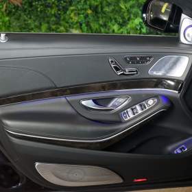 Foto inzerátu Mercedes-Benz 450 L 4M AMG*3D-BURM*PANORAMA