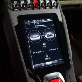 Foto inzerátu Lamborghini Huracán STERRATO*5.2l V10*63 LOGO*SPOR