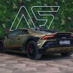 Foto inzerátu Lamborghini Huracán STERRATO*5.2l V10*63 LOGO*SPOR
