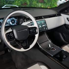 Foto inzerátu Land Rover Range Rover Velar VELAR*P250*DYNAMIC SE*MERIDIAN