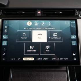 Foto inzerátu Land Rover Range Rover Velar VELAR*P250*DYNAMIC SE*MERIDIAN