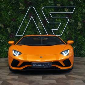 Foto inzerátu Lamborghini Aventador S*SENSONUM*KAMERA*LIFT