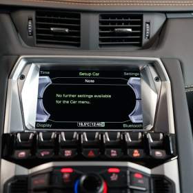 Foto inzerátu Lamborghini Aventador S*SENSONUM*KAMERA*LIFT